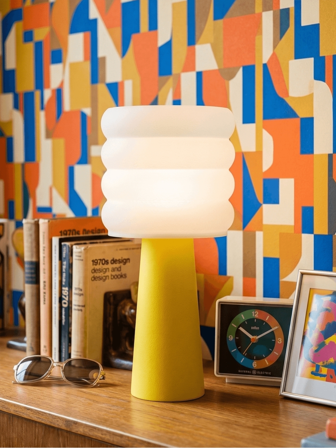 Coralie – Lampe à poser pop jaune, large