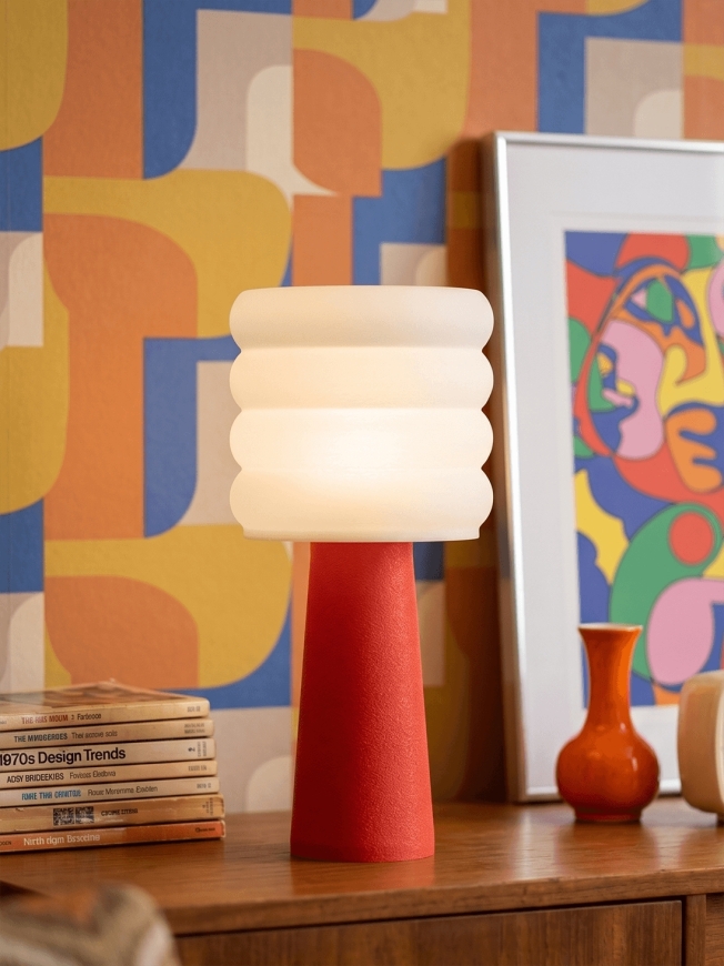 Coralie – Lampe à poser pop rouge, large