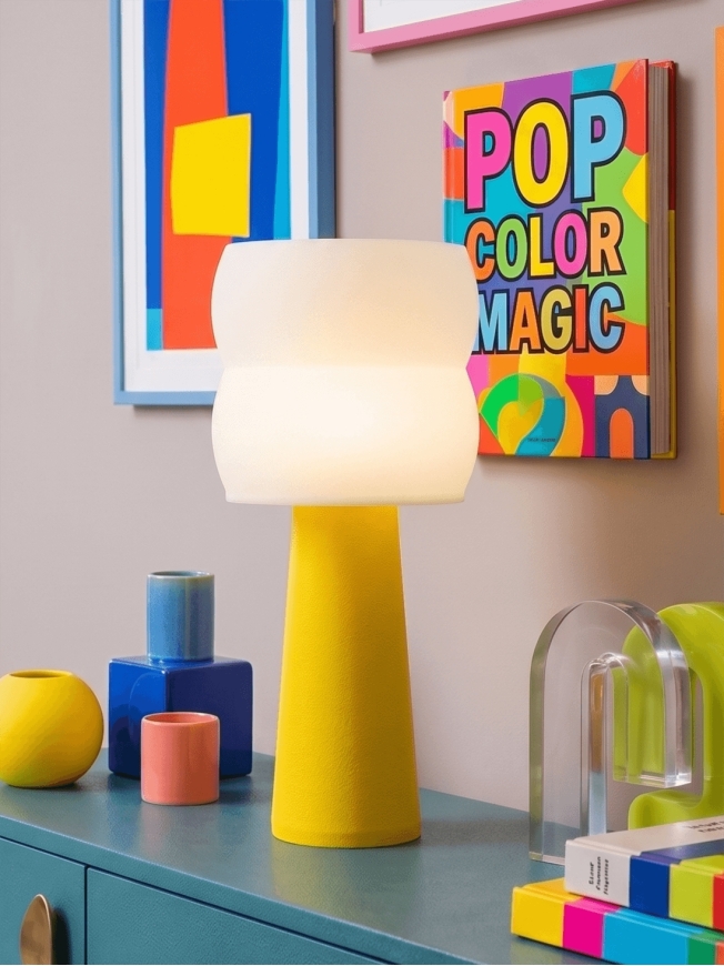 Stella – Lampe à poser pop jaune, large