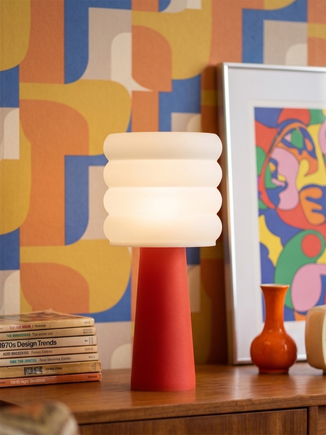 Coralie – Lampe à poser pop rouge, large