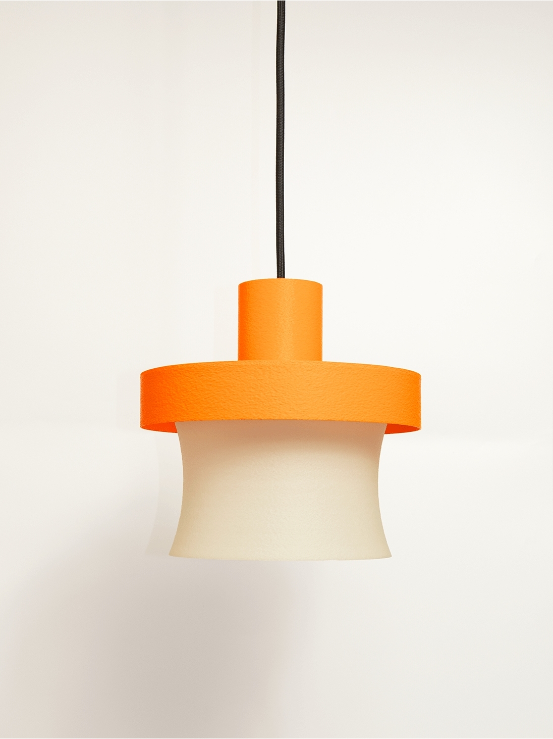 Aurelie – suspension design pop orange, médium