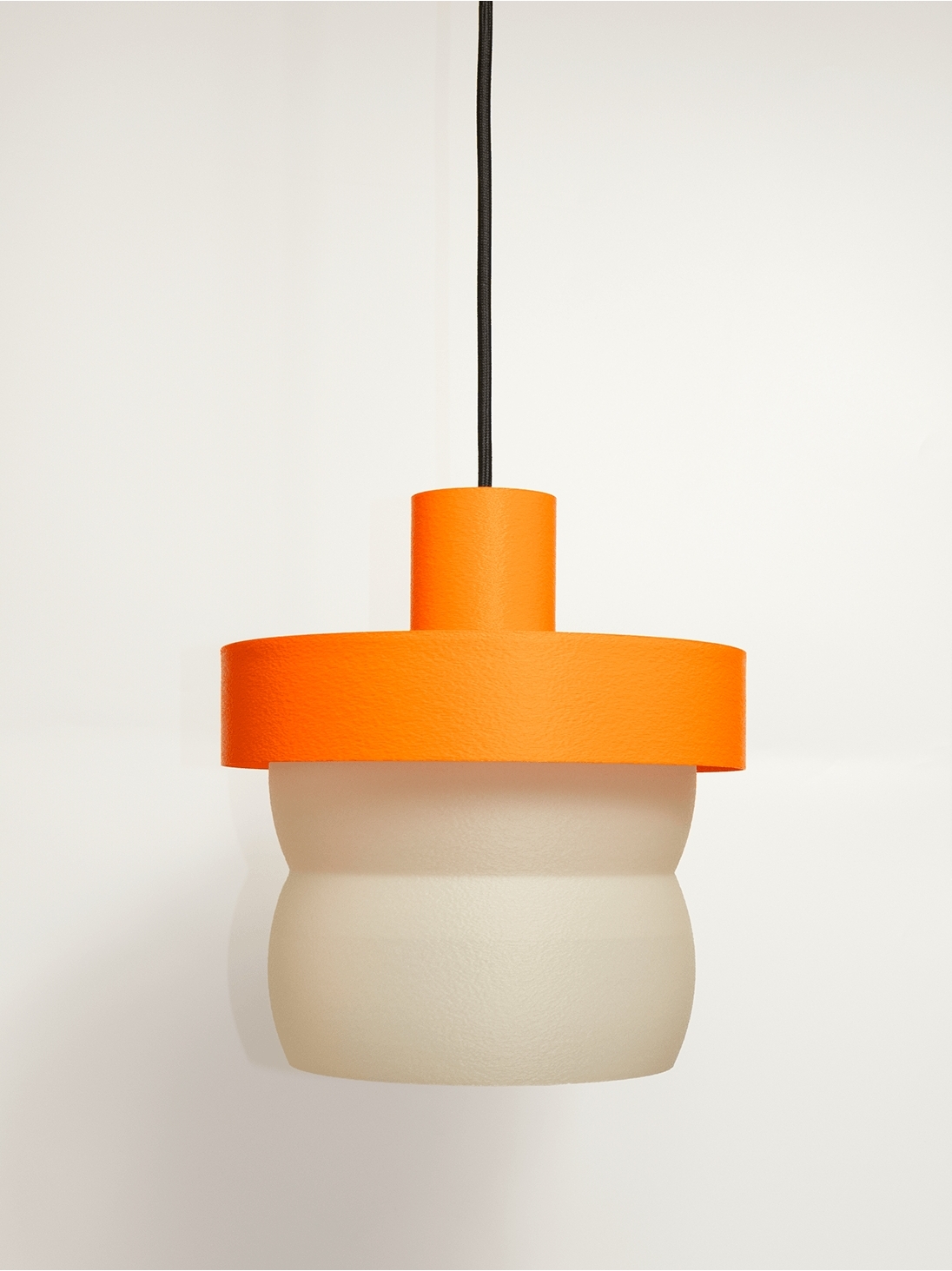 Stella – suspension design pop orange, large