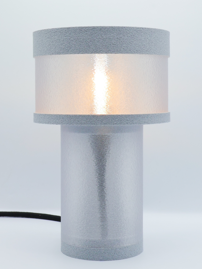 Clarisse – Lampe à poser design finition Granit – Disponible en plusieurs couleurs