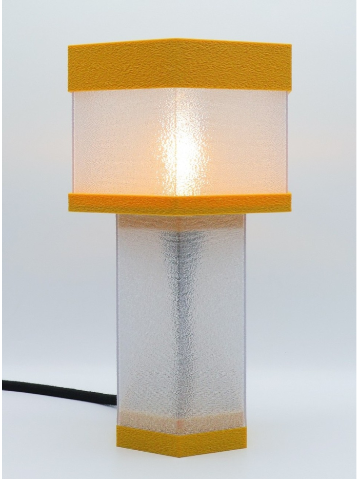 Jacqueline – Lampe à poser en impression 3D – Disponible en toutes couleurs POP