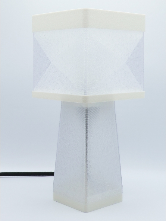 Isabelle – Lampe à poser design, Couleurs POP, Équilibre – Luminaire en impression 3D