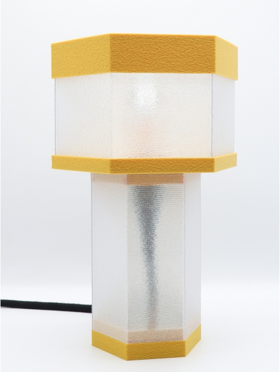 Jacqueline – Lampe à poser en impression 3D – Disponible en toutes couleurs POP